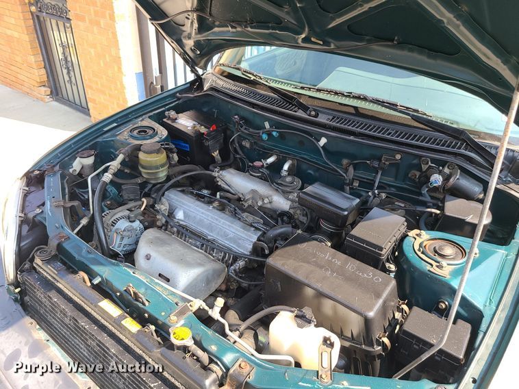 image for item MJ9312 1999 Toyota RAV4  SUV