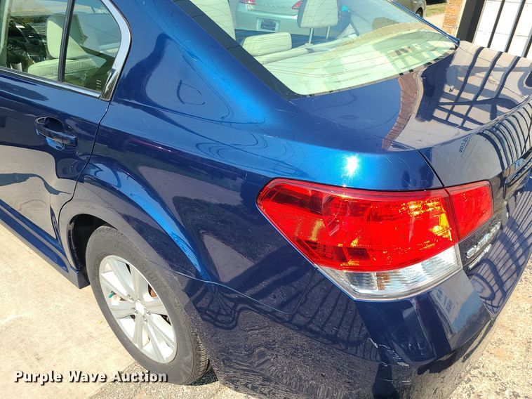 image for item MJ9313 2011 Subaru Legacy