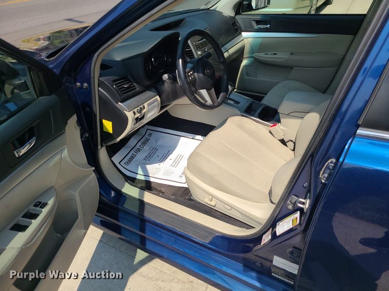 image for item MJ9313 2011 Subaru Legacy