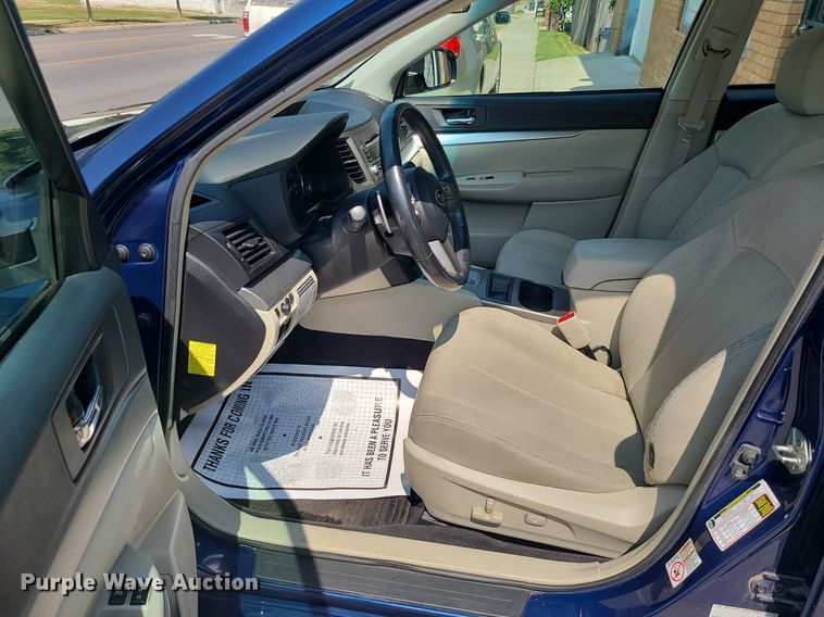 image for item MJ9313 2011 Subaru Legacy