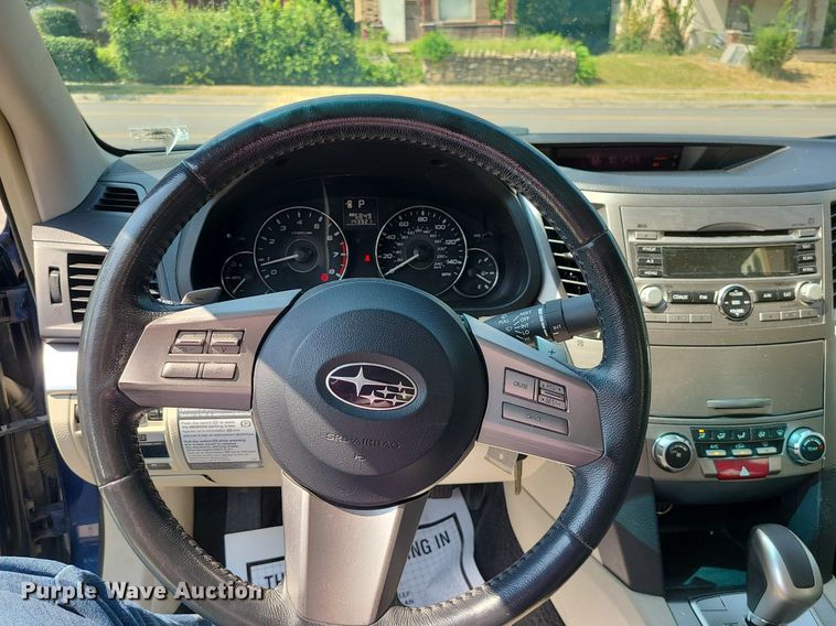 image for item MJ9313 2011 Subaru Legacy