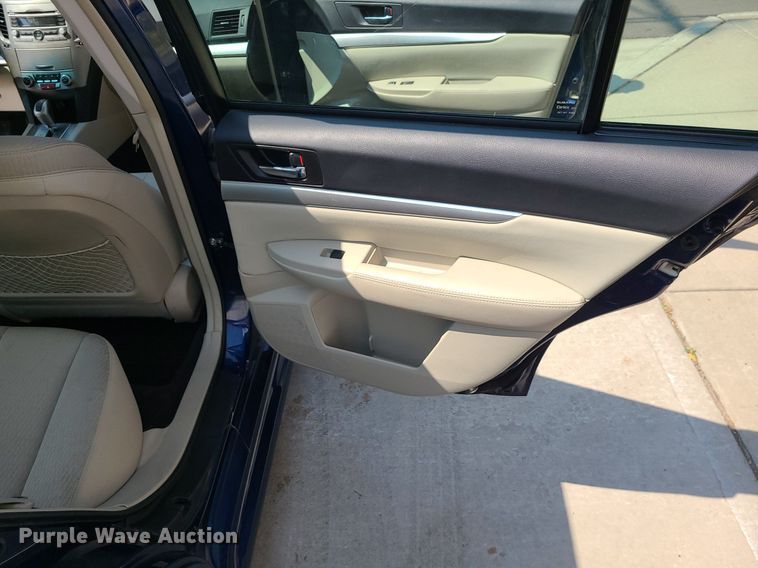 image for item MJ9313 2011 Subaru Legacy