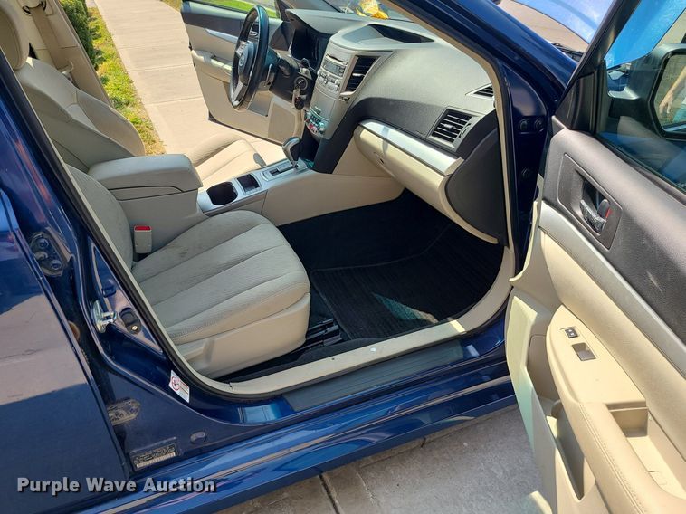 image for item MJ9313 2011 Subaru Legacy