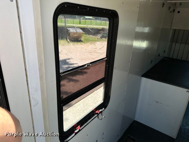 image for item ML9169 2011 Ford F750 Super Duty  box truck