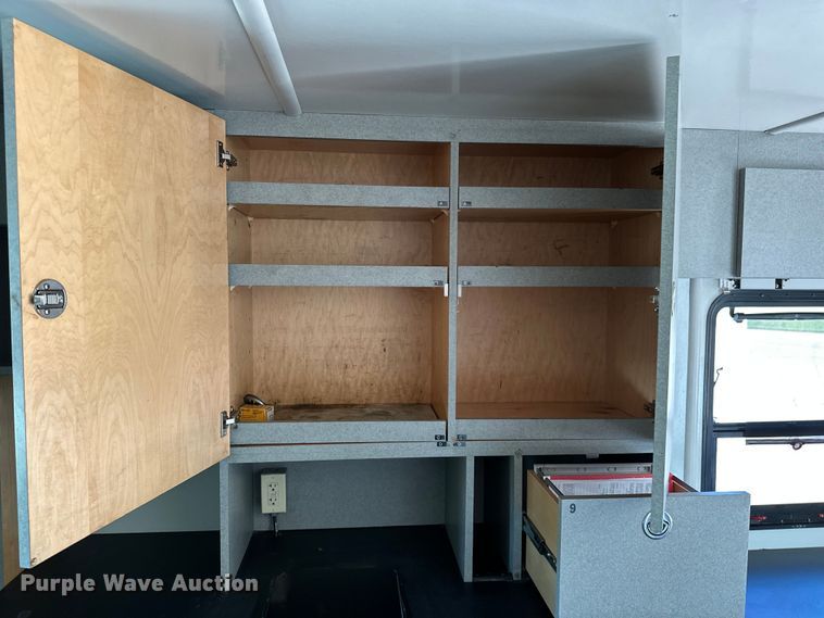 image for item ML9169 2011 Ford F750 Super Duty  box truck