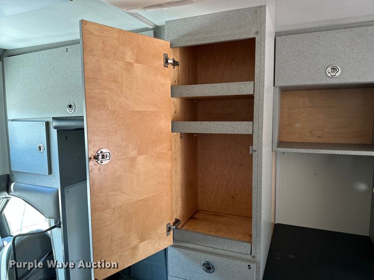 image for item ML9169 2011 Ford F750 Super Duty  box truck