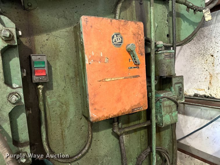 image for item ML9171 Chicago 406D  press brake