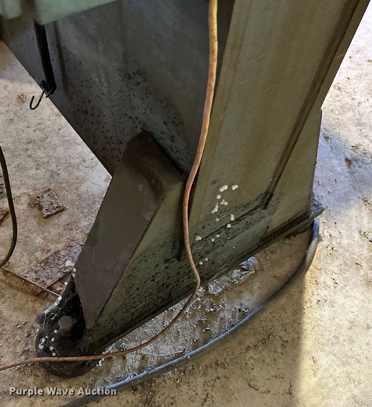 image for item ML9173 Strippit Super 30/30  punch