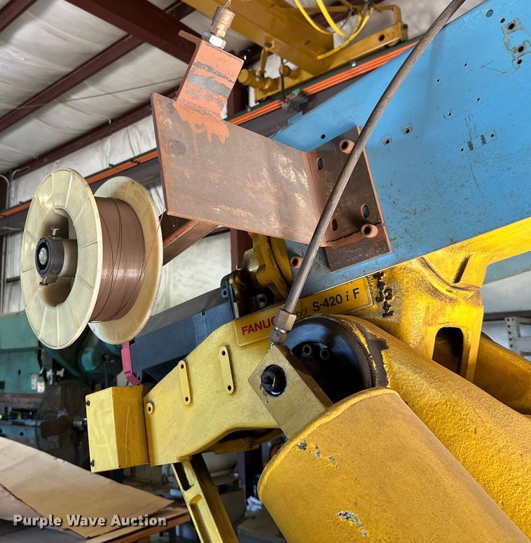 image for item ML9176 (2) Fanuc S-420iF six-axis robots