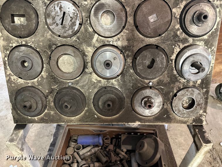 image for item ML9177 Approximately 30 dies