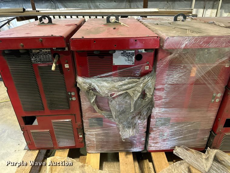 image for item ML9178 (4) Lincoln Electric PowerWave 450 robotic power sources