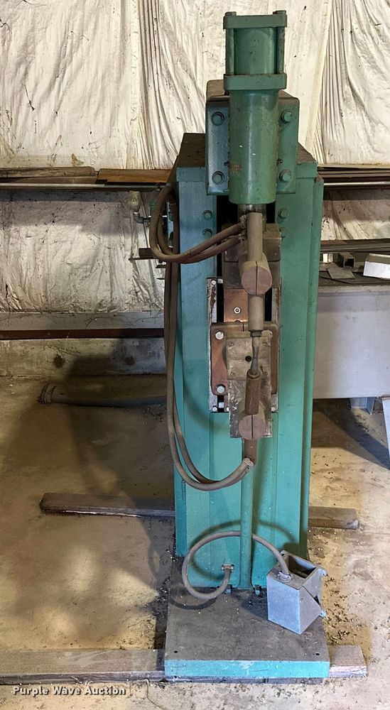 image for item ML9179 Atomic Model 2  spot welder