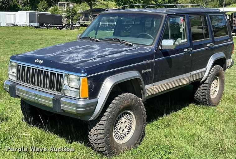 image for item ML9191 1996 Jeep Cherokee  SUV