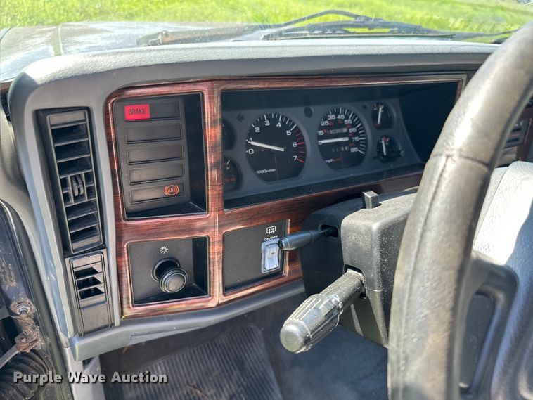 image for item ML9191 1996 Jeep Cherokee  SUV