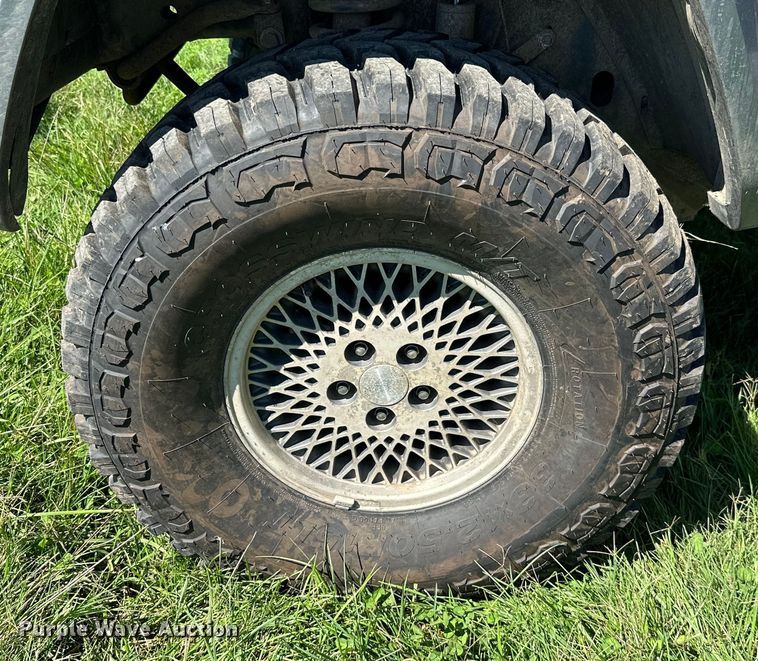 image for item ML9191 1996 Jeep Cherokee  SUV