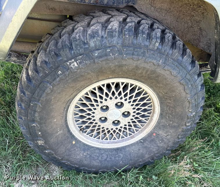 image for item ML9191 1996 Jeep Cherokee  SUV