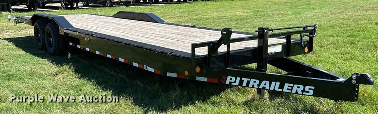 image for item ML9194 2022 PJ B8282  equipment trailer