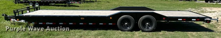 image for item ML9194 2022 PJ B8282  equipment trailer