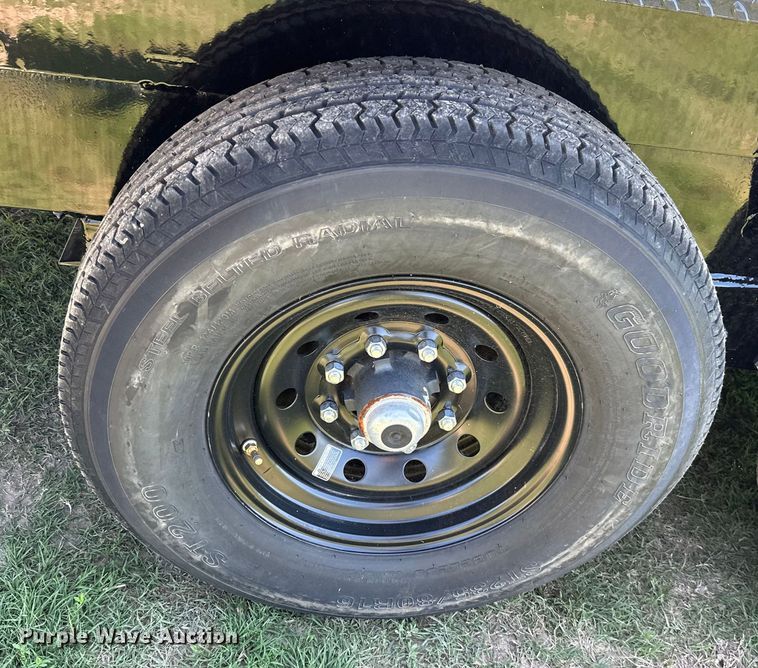 image for item ML9194 2022 PJ B8282  equipment trailer