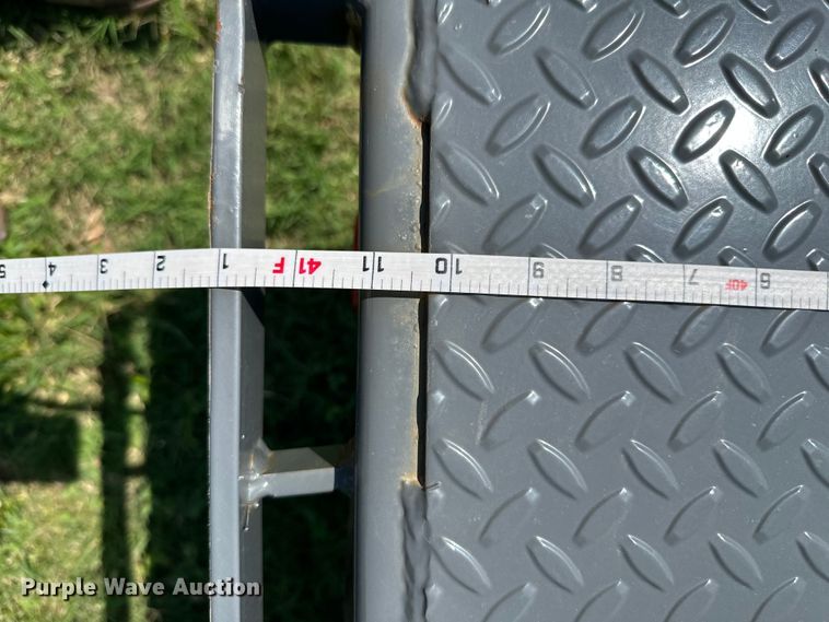 image for item ML9199 2023 PJ Trailers B8403  equipment trailer