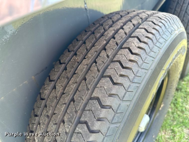 image for item ML9199 2023 PJ Trailers B8403  equipment trailer