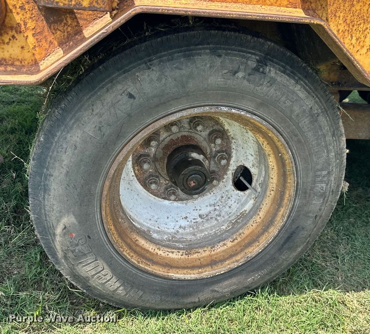 image for item ML9201 2005 Belshe  equipment trailer