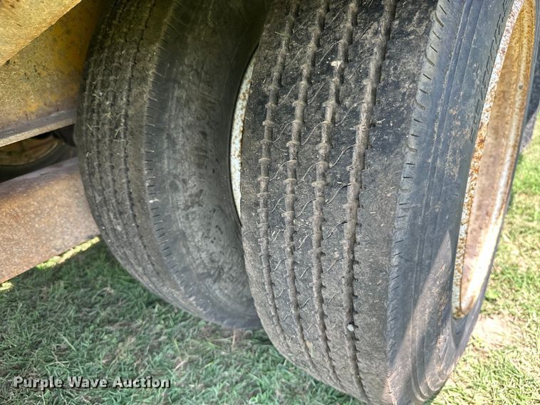 image for item ML9201 2005 Belshe  equipment trailer