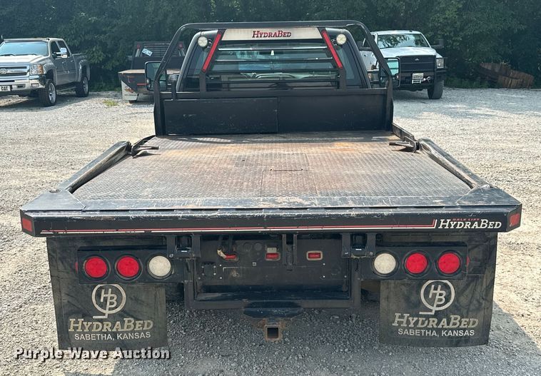 image for item ML9213 2018 Chevrolet Silverado 3500HD  bale bed pickup truck