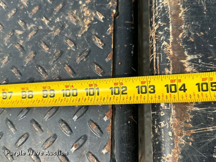 image for item ML9213 2018 Chevrolet Silverado 3500HD  bale bed pickup truck