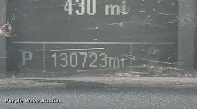 image for item ML9213 2018 Chevrolet Silverado 3500HD  bale bed pickup truck