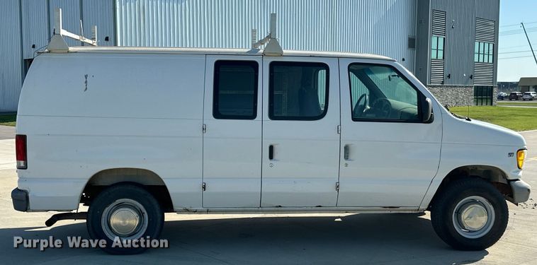 image for item ML9214 1998 Ford E250  van