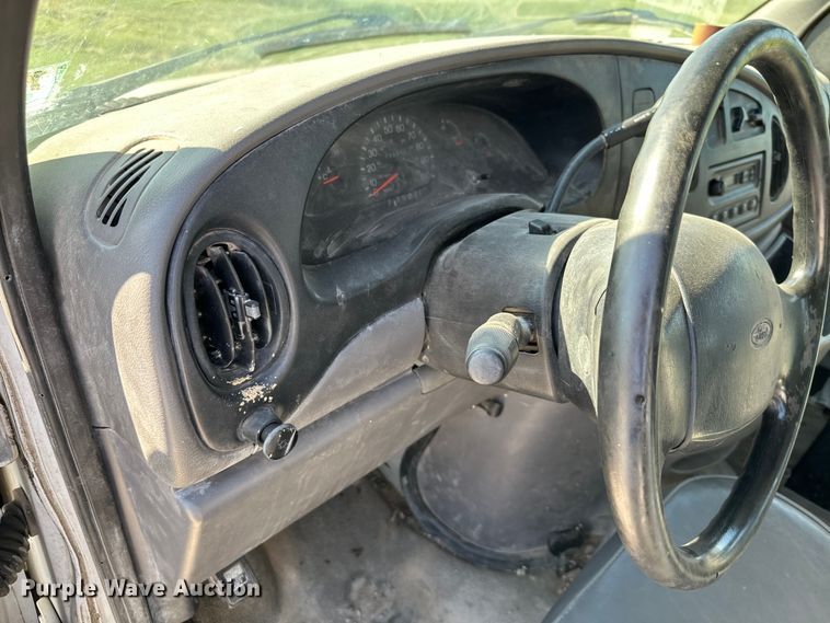 image for item ML9214 1998 Ford E250  van