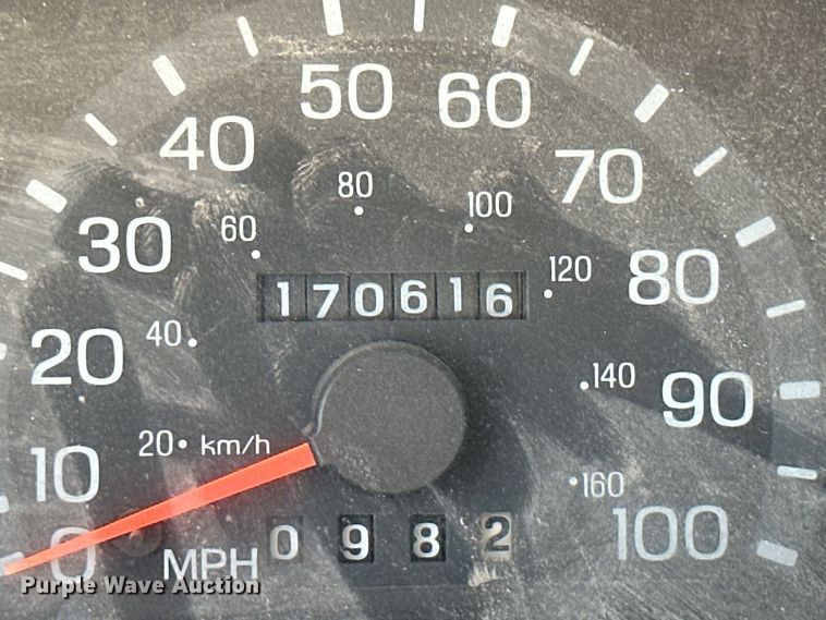 image for item ML9214 1998 Ford E250  van