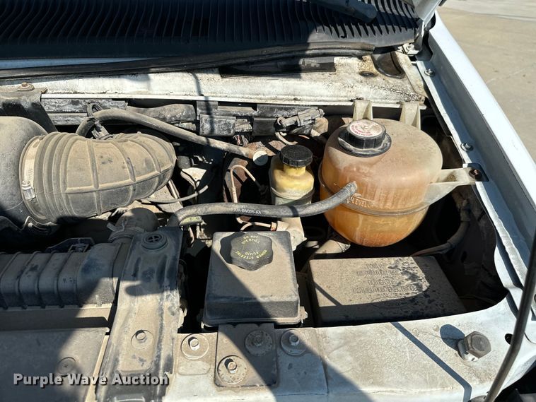 image for item ML9214 1998 Ford E250  van