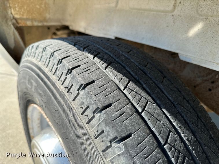 image for item ML9214 1998 Ford E250  van