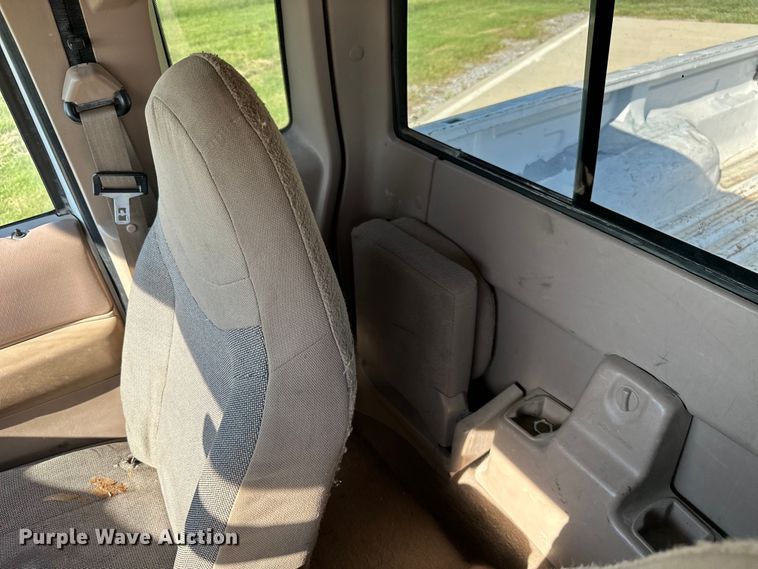 image for item ML9215 2000 Ford Ranger XLT  SuperCab pickup truck