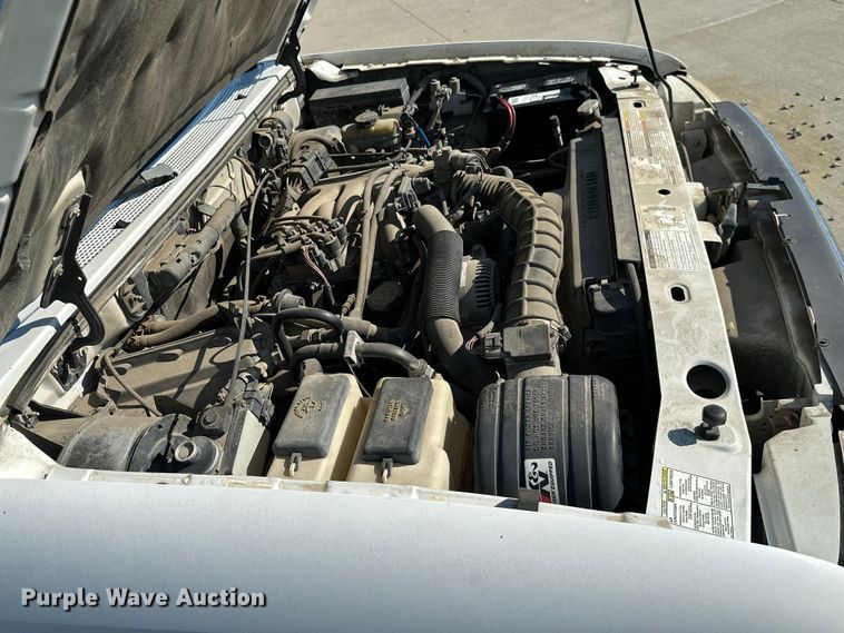 image for item ML9215 2000 Ford Ranger XLT  SuperCab pickup truck