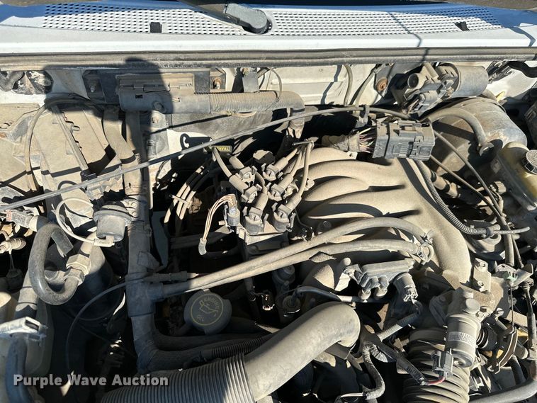 image for item ML9215 2000 Ford Ranger XLT  SuperCab pickup truck