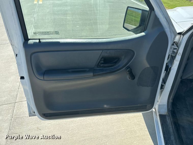 image for item ML9216 2008 Ford Ranger  pickup truck