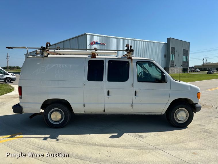 image for item ML9217 2006 Ford E250  van