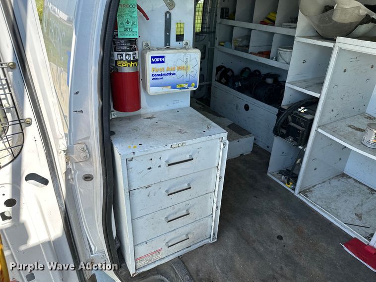 image for item ML9217 2006 Ford E250  van