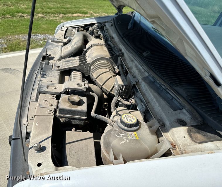 image for item ML9217 2006 Ford E250  van