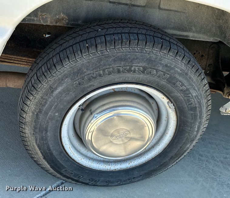 image for item ML9217 2006 Ford E250  van