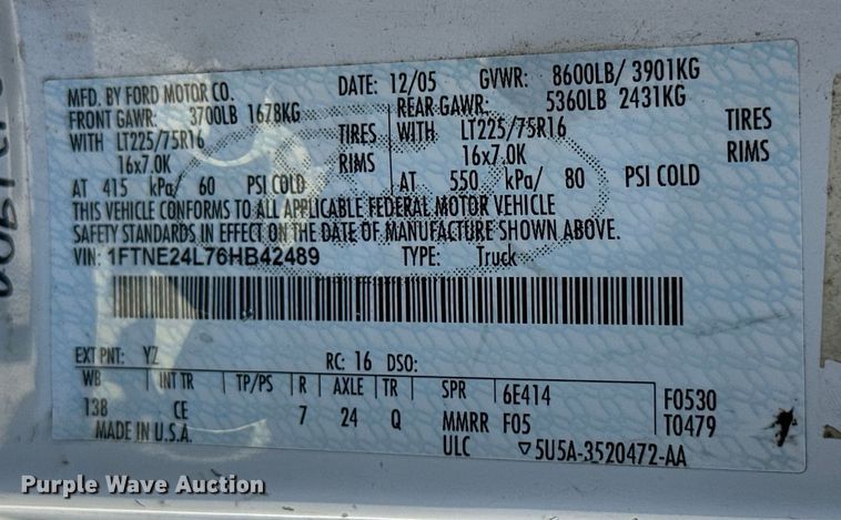 image for item ML9217 2006 Ford E250  van