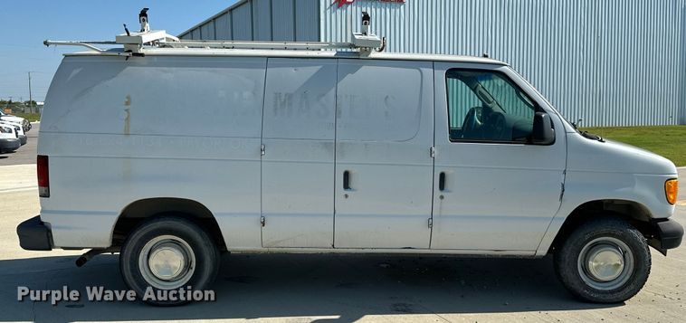 image for item ML9219 2005 Ford E250  van