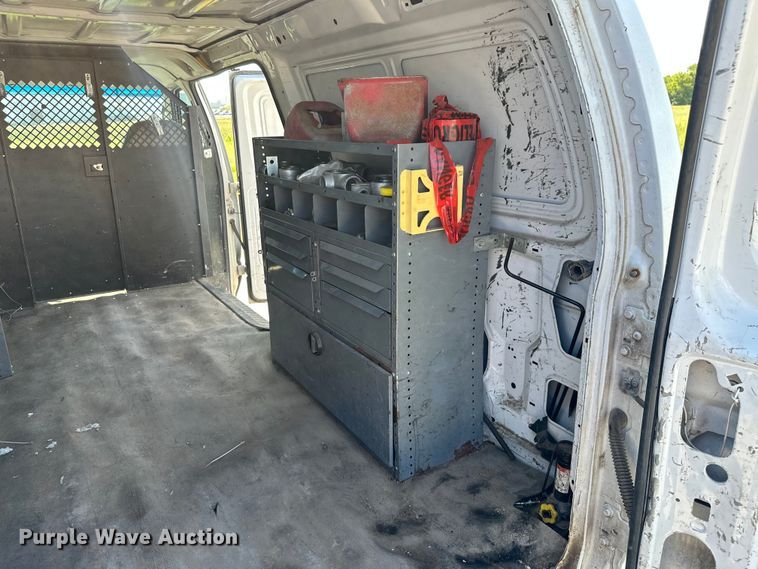 image for item ML9219 2005 Ford E250  van