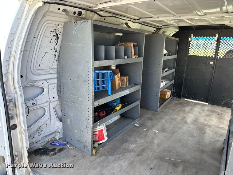 image for item ML9219 2005 Ford E250  van
