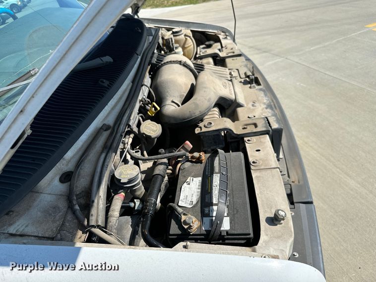 image for item ML9219 2005 Ford E250  van