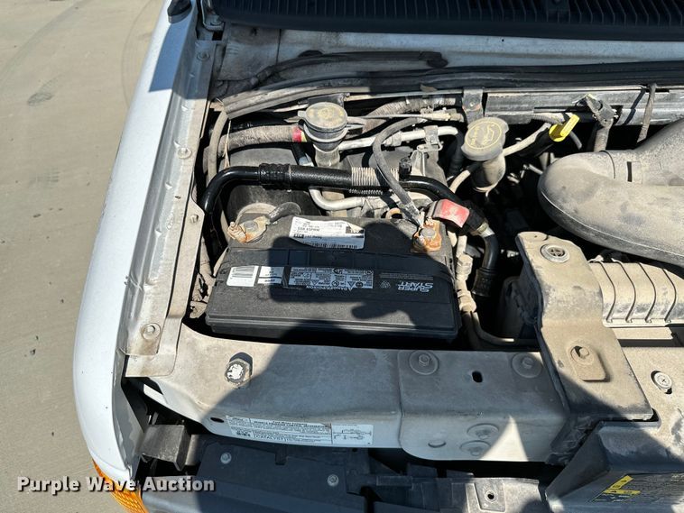 image for item ML9219 2005 Ford E250  van