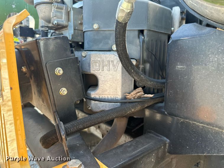 image for item ML9232 2009 Cub Cadet Tank S7237  lawn mower